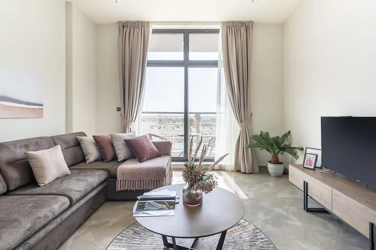 Frank Porter - Majestique Residence 2 Dubai